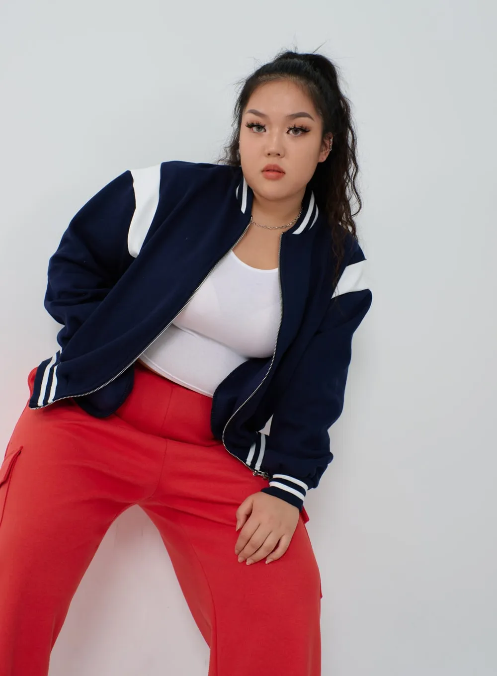 Plus Two Color Zipper Sweatshirt ID27 sold by Lewkin product image thumbnail 3