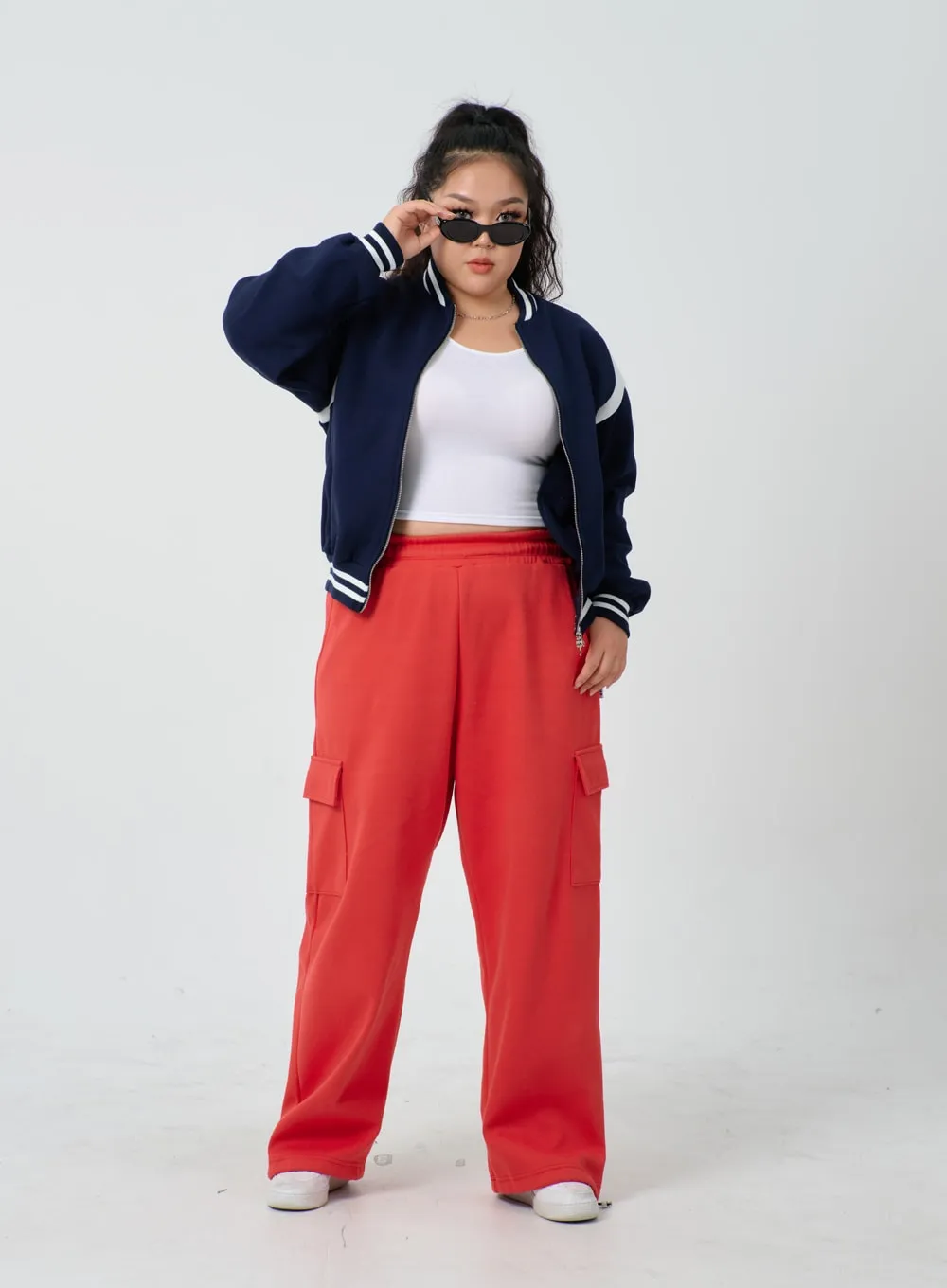 Plus Two Color Zipper Sweatshirt ID27 sold by Lewkin product image thumbnail 5