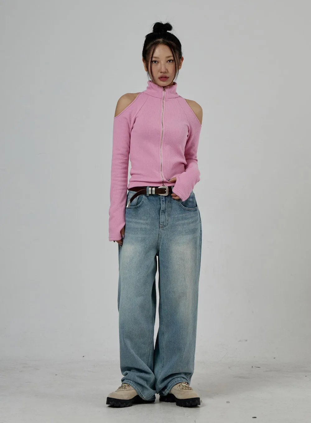 Light Wash Baggy Jeans Unisex CD26 sold by Lewkin product image thumbnail 3