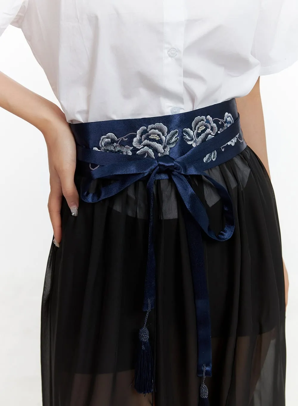 Flower Embroidered Waist Belt OU404 sold by Lewkin product image thumbnail 5