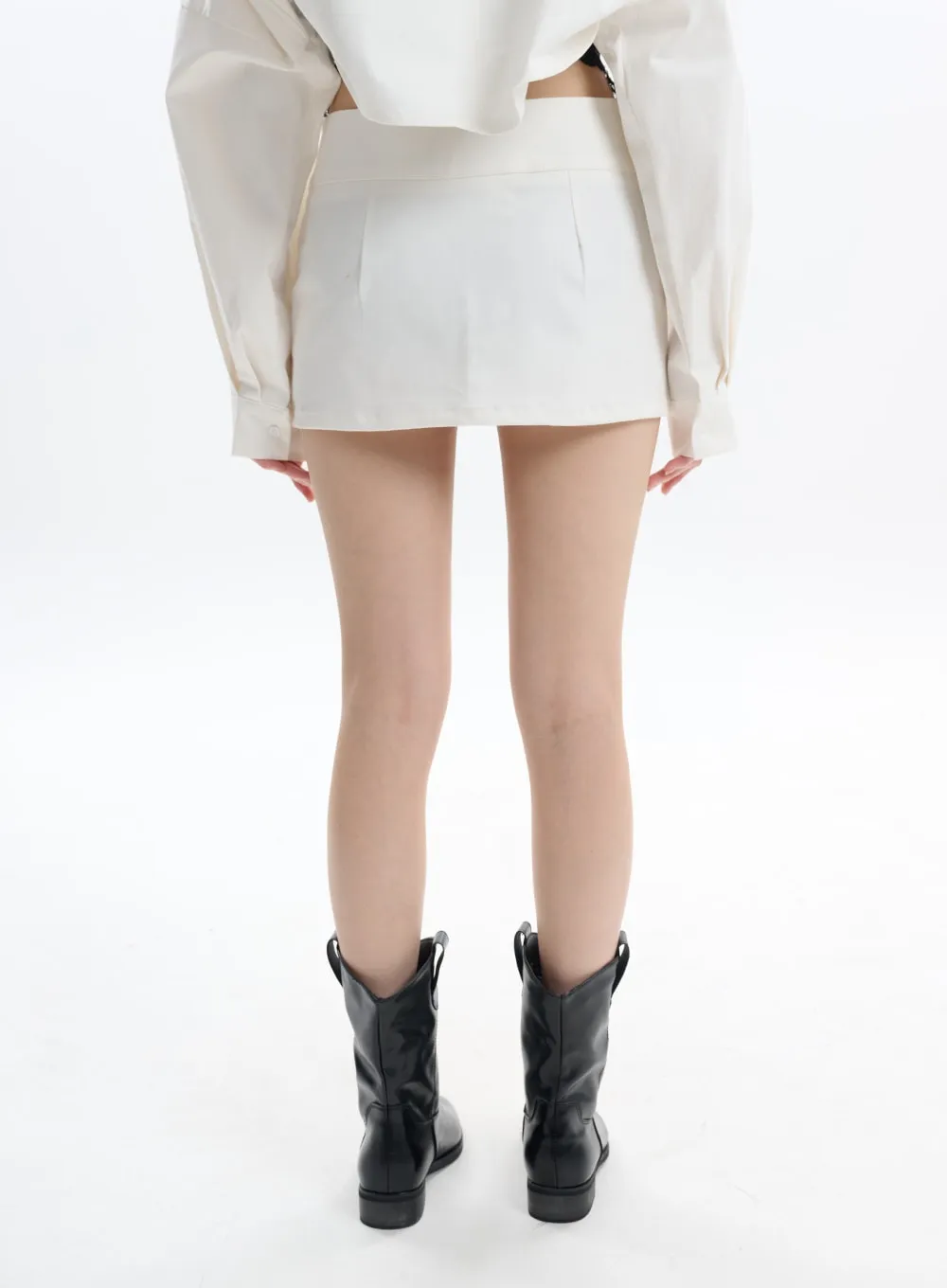 Cotton Chic Zip-Up Mini Skirt IF413 sold by Lewkin product image thumbnail 5