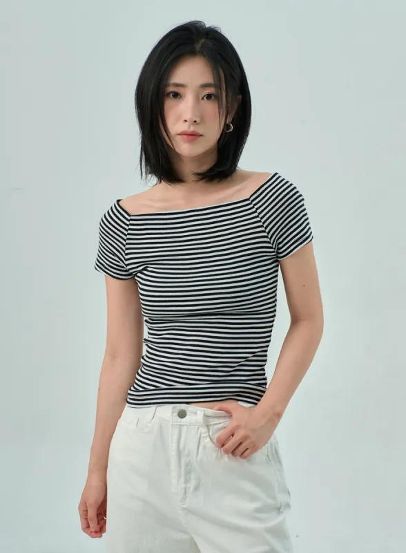 Stripe Tee OY310 sold by Lewkin