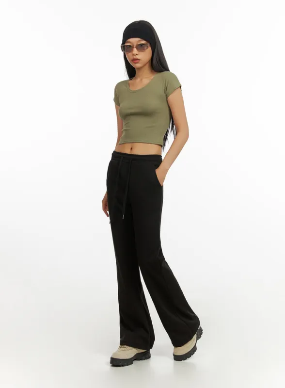 Slim Bootcut Sweatpants IY422 sold by Lewkin