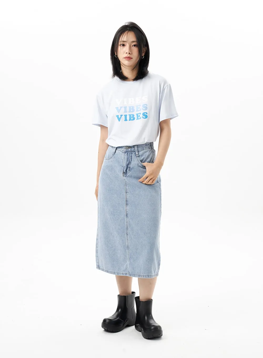 Crewneck Graphic Tee OU313 sold by Lewkin product image thumbnail 2