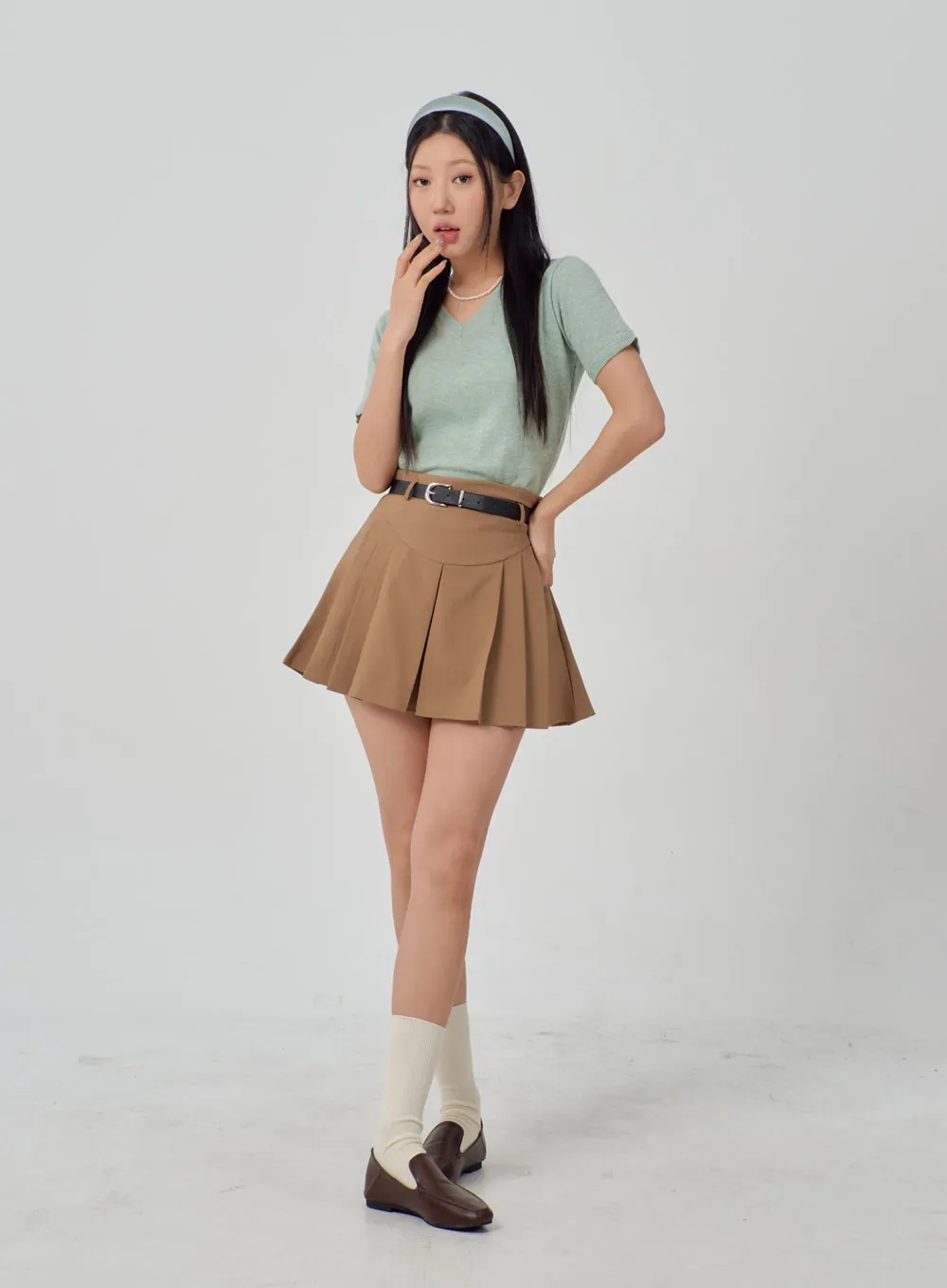 V-Neck Knit Tee IM316 sold by Lewkin product image thumbnail 4