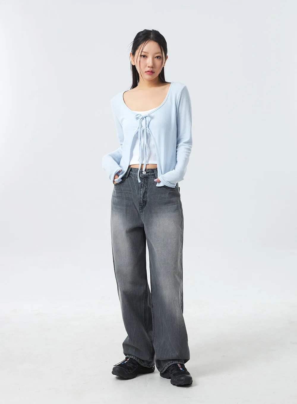 Low Rise Mid-Wash Jeans CM327 sold by Lewkin product image thumbnail 4