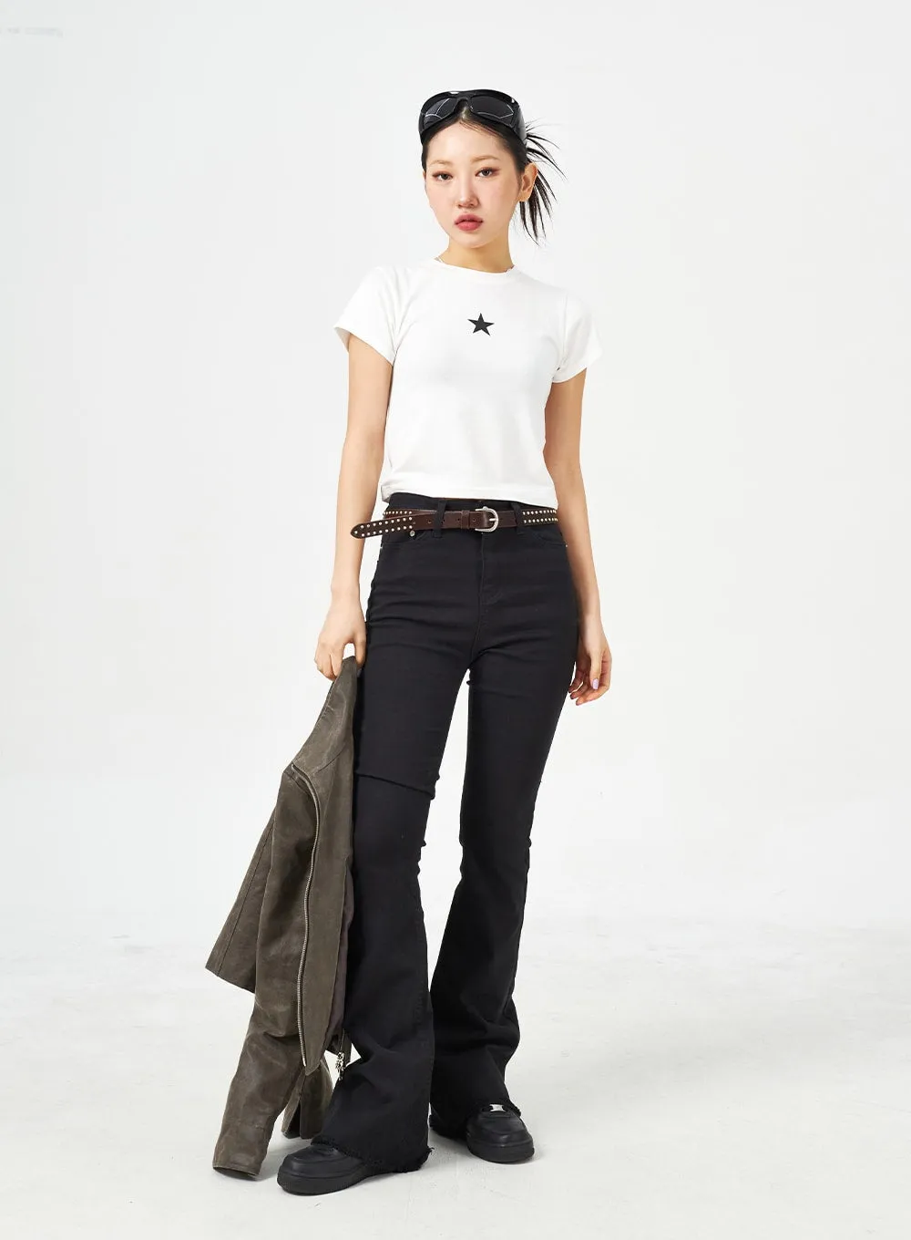 Star Cropped Tee CM321 sold by Lewkin product image thumbnail 3