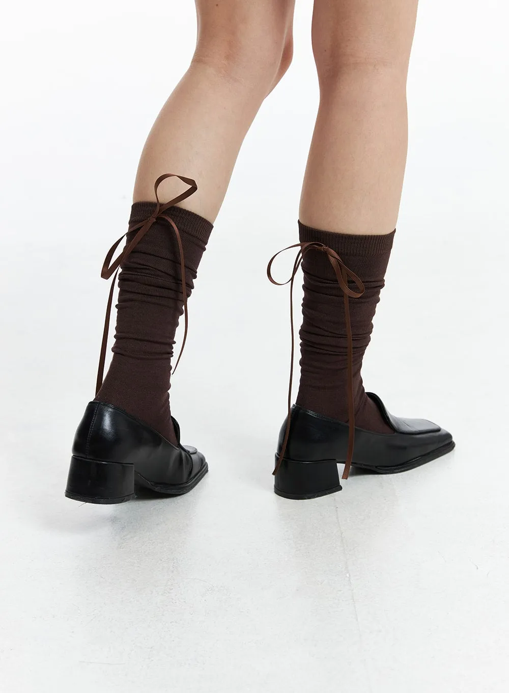 Ribbon Tie Socks OO319 sold by Lewkin