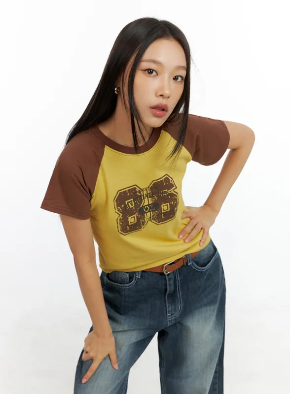 Contrasting Cotton Graphic Raglan Tee IL409 sold by Lewkin