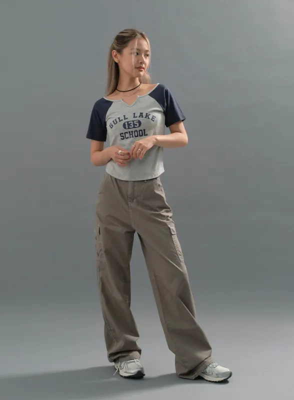 Stitch Detail Low-Rise Cargo Pants CJ22 sold by Lewkin