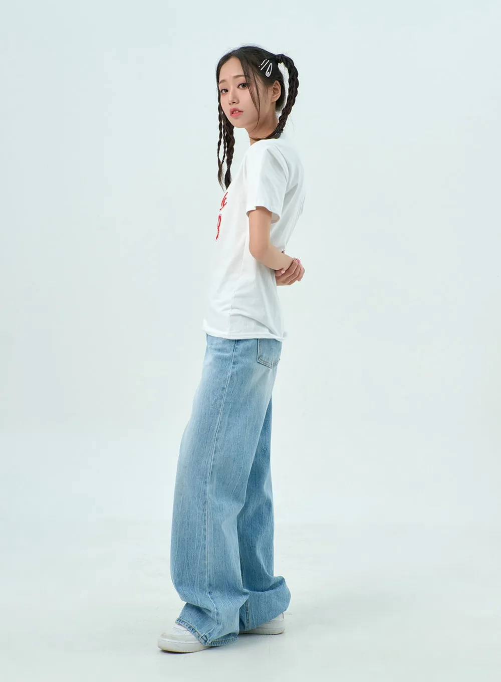 New York Graphic Tee BY322 sold by Lewkin product image thumbnail 5