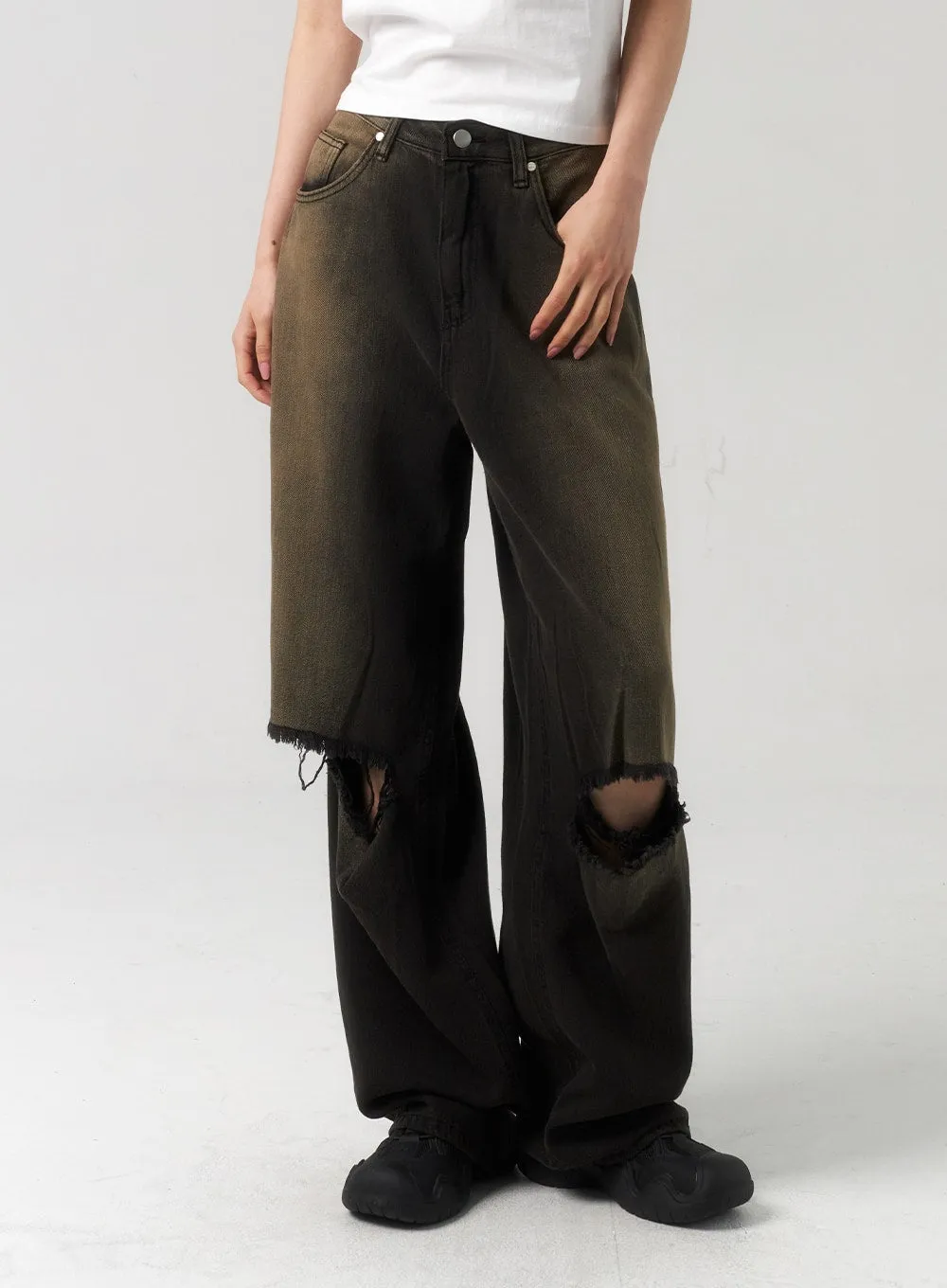 Ripped Knee Jeans CU320 sold by Lewkin product image thumbnail 5