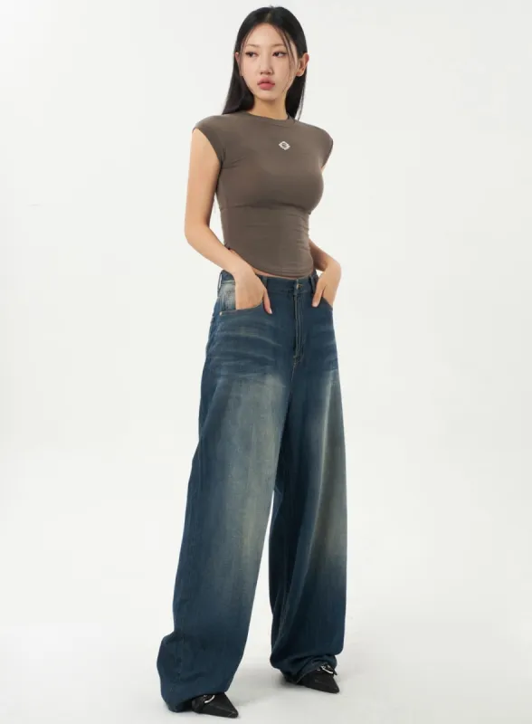 Baggy Low Rise Jeans CA326 sold by Lewkin
