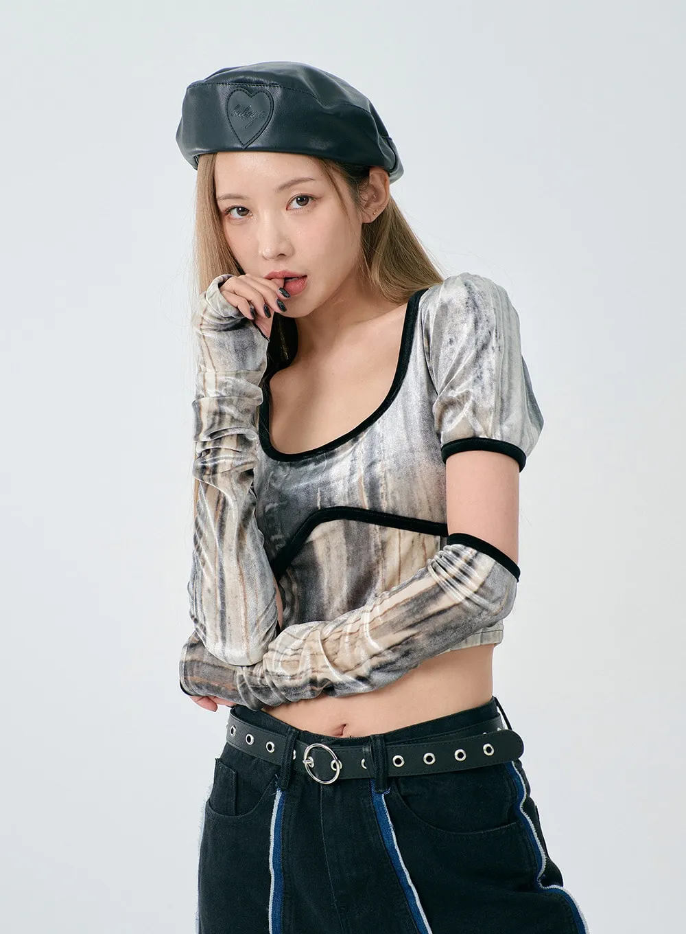 Round Shape Buckle Belt BD23 sold by Lewkin product image thumbnail 4