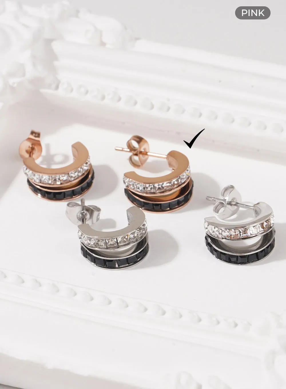 Cubic 2line Earrings IL404 sold by Lewkin product image thumbnail 5