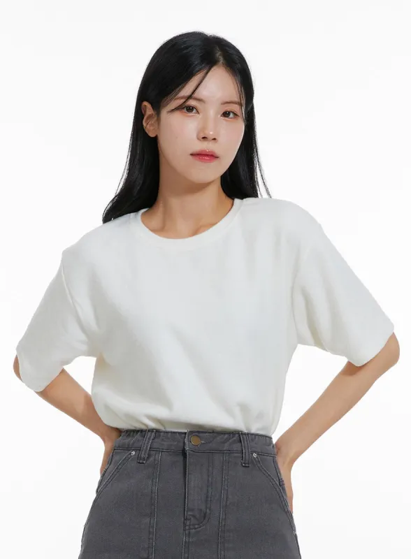 Simple Half-Sleeve Tee ON316 sold by Lewkin