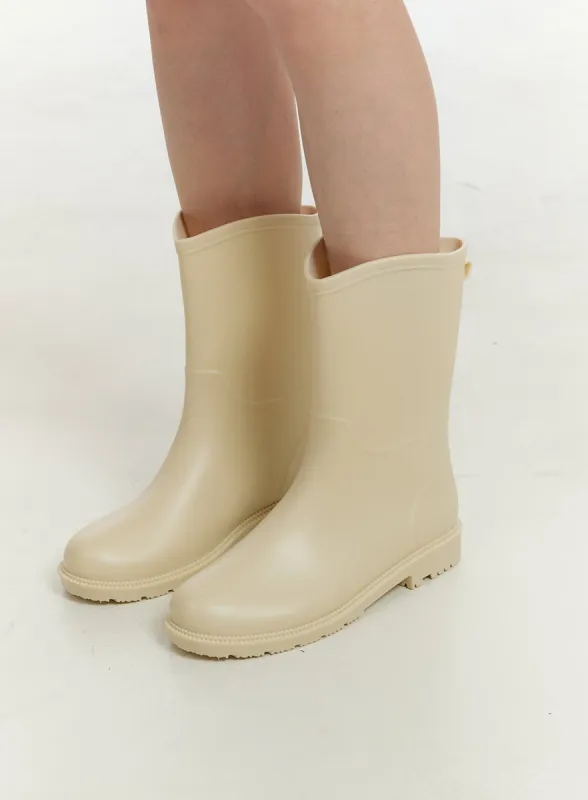 Basic Rain Boots OL424 sold by Lewkin