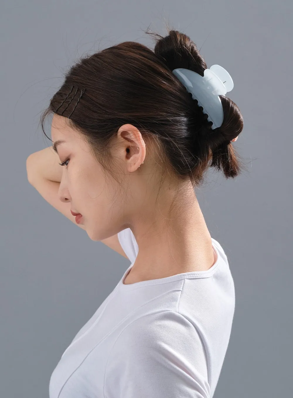 Gummy Bear Hair Claw CM10 sold by Lewkin product image thumbnail 2