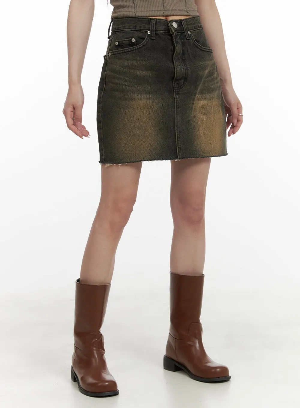 Vintage Washed Denim Mini Skirt CA430 sold by Lewkin product image thumbnail 2