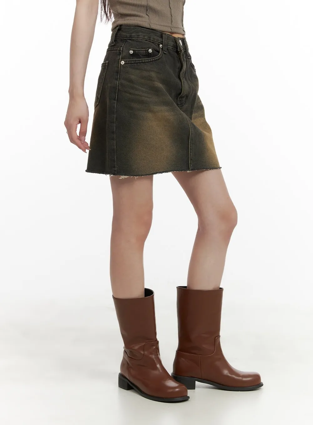 Vintage Washed Denim Mini Skirt CA430 sold by Lewkin product image thumbnail 4