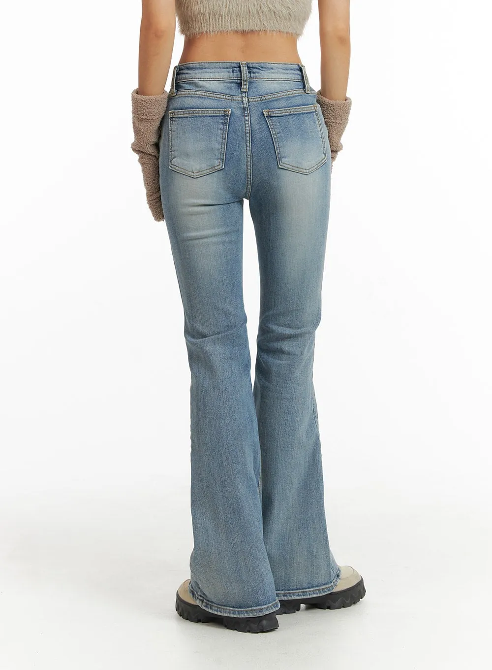 Mid Rise Solid Flared Jeans CJ429 sold by Lewkin product image thumbnail 4