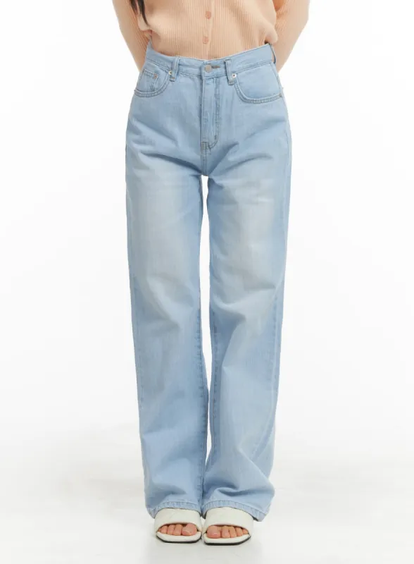 Light Washed Straight Leg Jeans OM427 sold by Lewkin