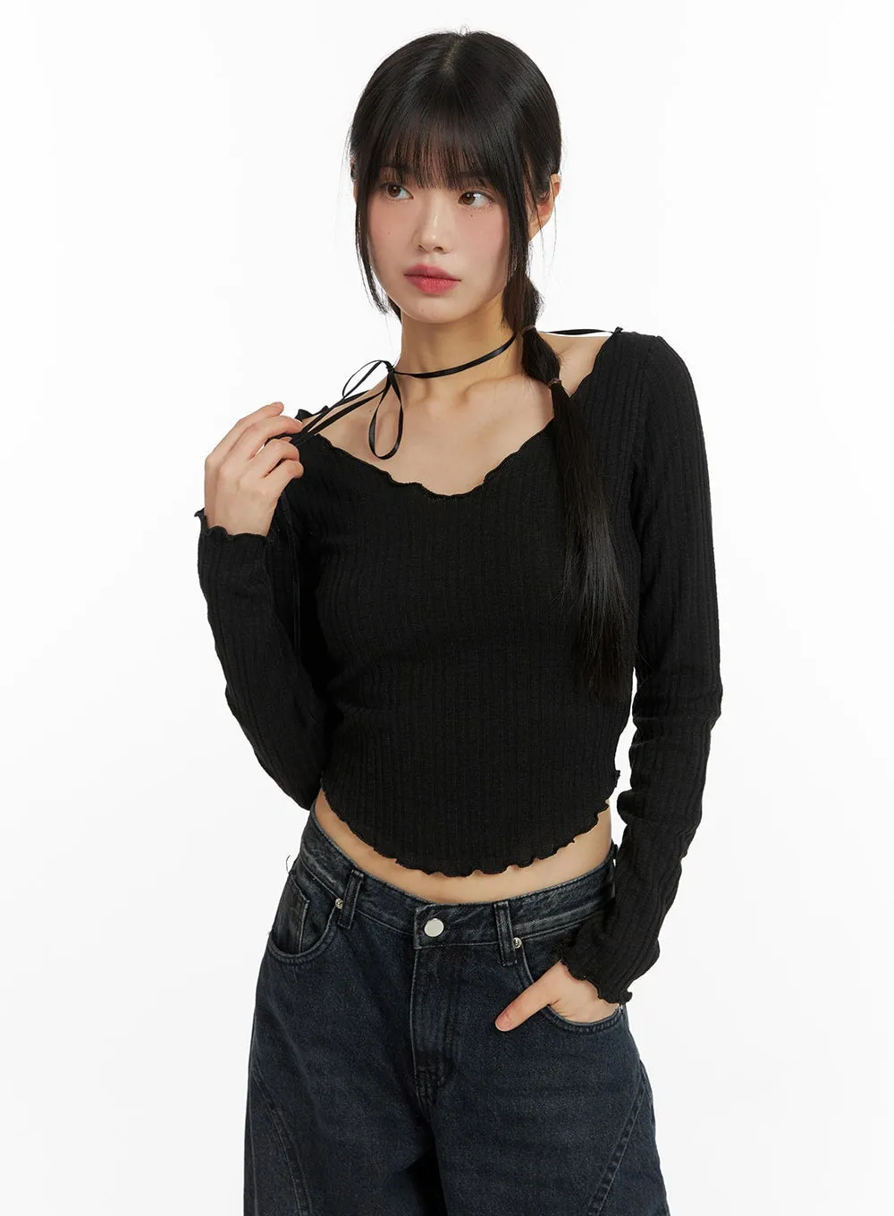 Solid Long Sleeve V-Neck Crop Top CF420 sold by Lewkin