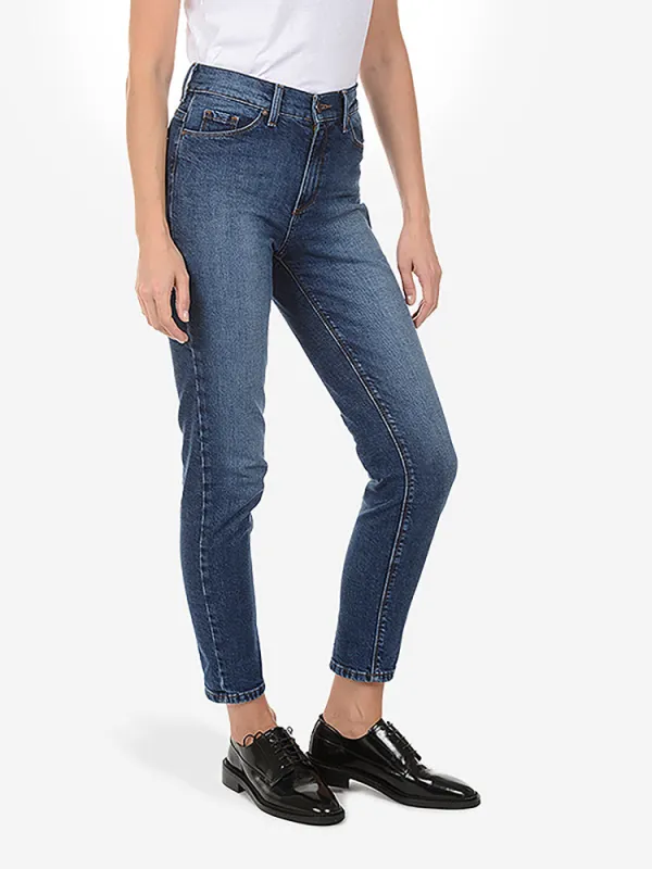 Mom Travel Stretch Jeans sold by Mott & Bow