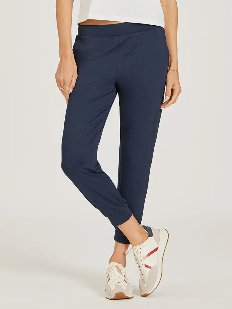 Cropped Performance Jogger sold by Mott & Bow
