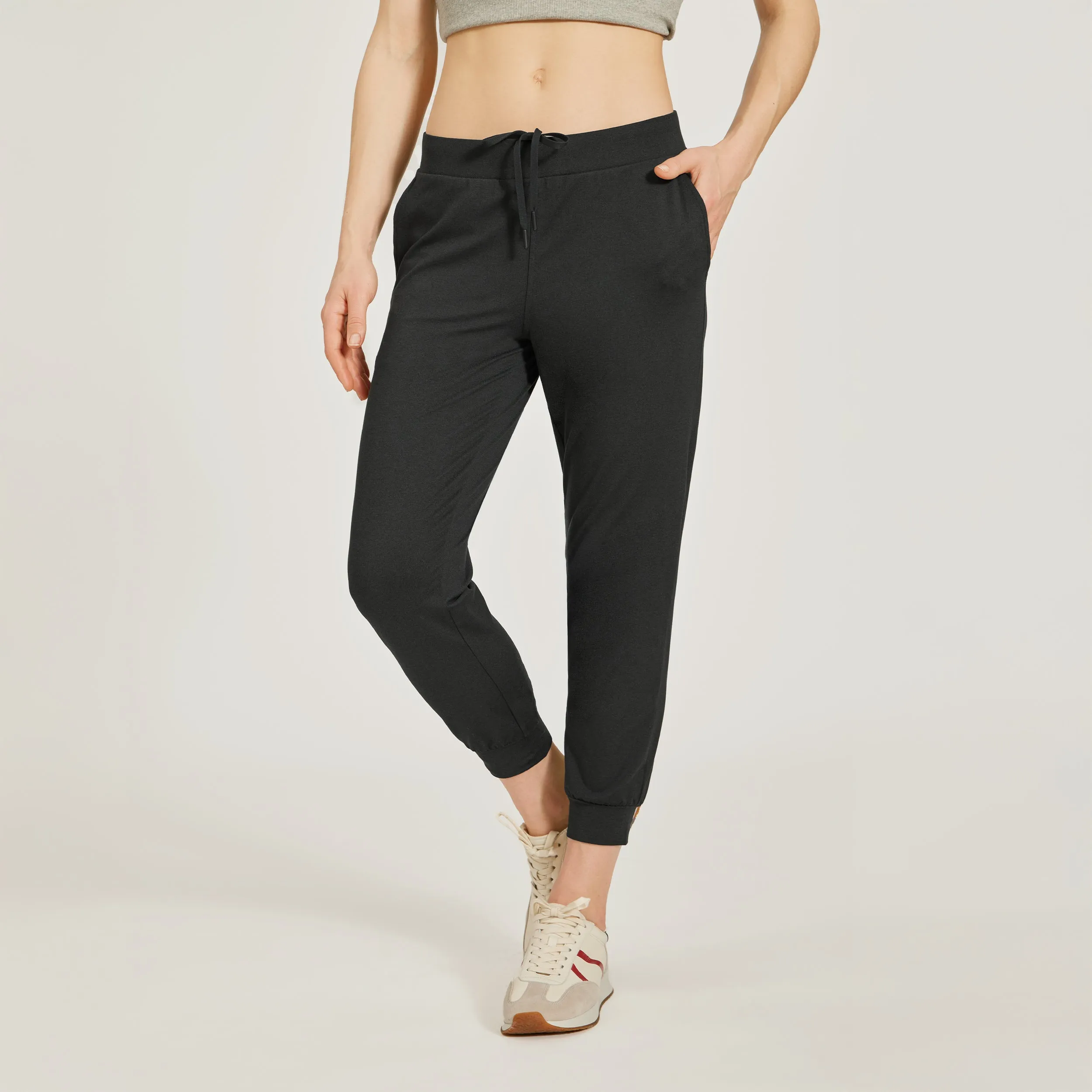 Cropped Performance Jogger sold by Mott & Bow product image thumbnail 4