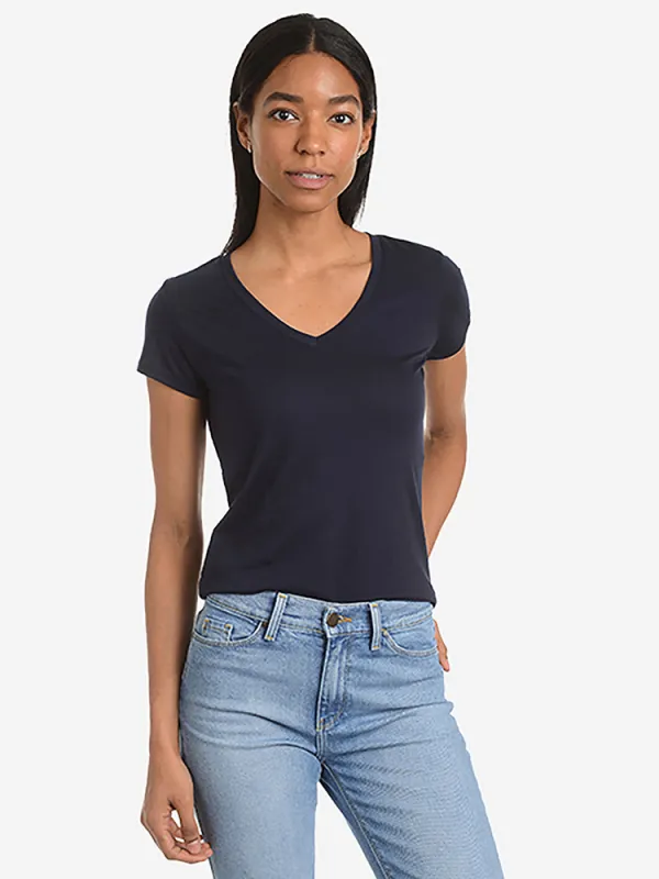 Fitted V-Neck Marcy Tee made by Mott & Bow