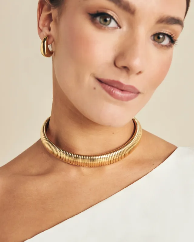 Choker Dorado sold by Lady Pipa