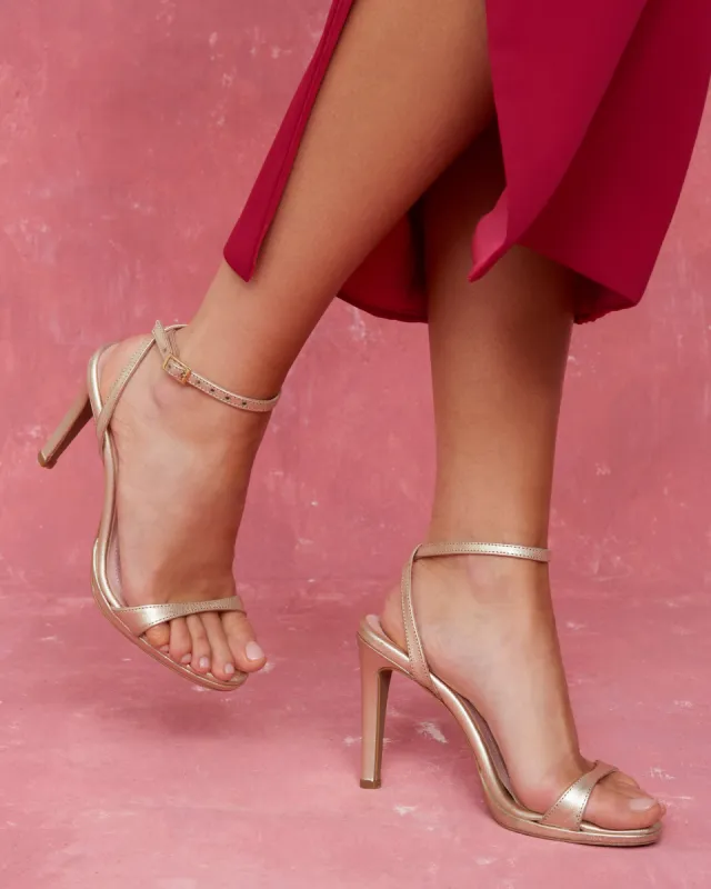 Sandalia Leah Dorado sold by Lady Pipa