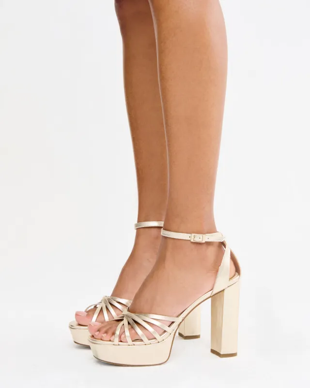 Sandalia Graciela Dorado sold by Lady Pipa