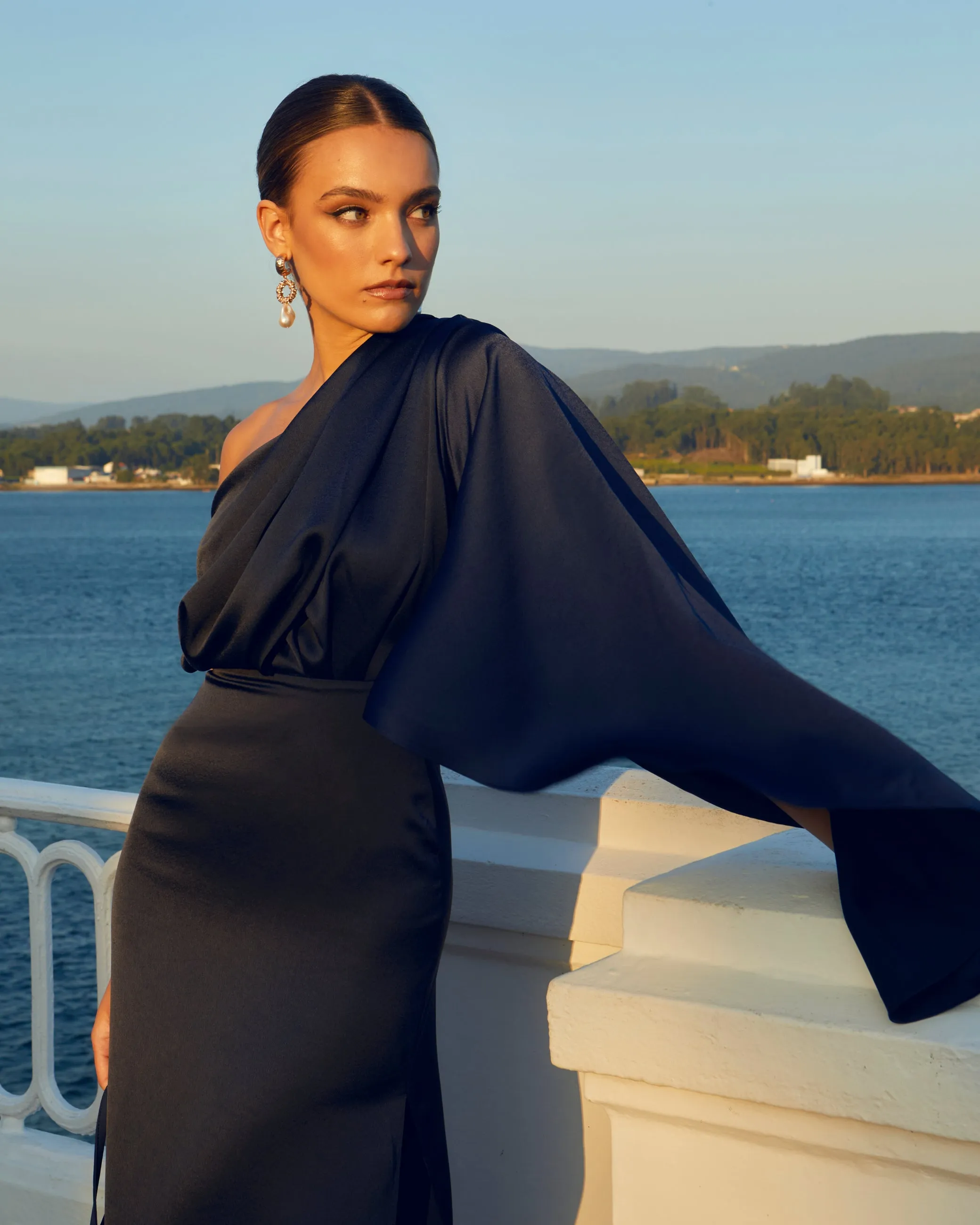 Vestido Petra Marino sold by Lady Pipa product image thumbnail 4