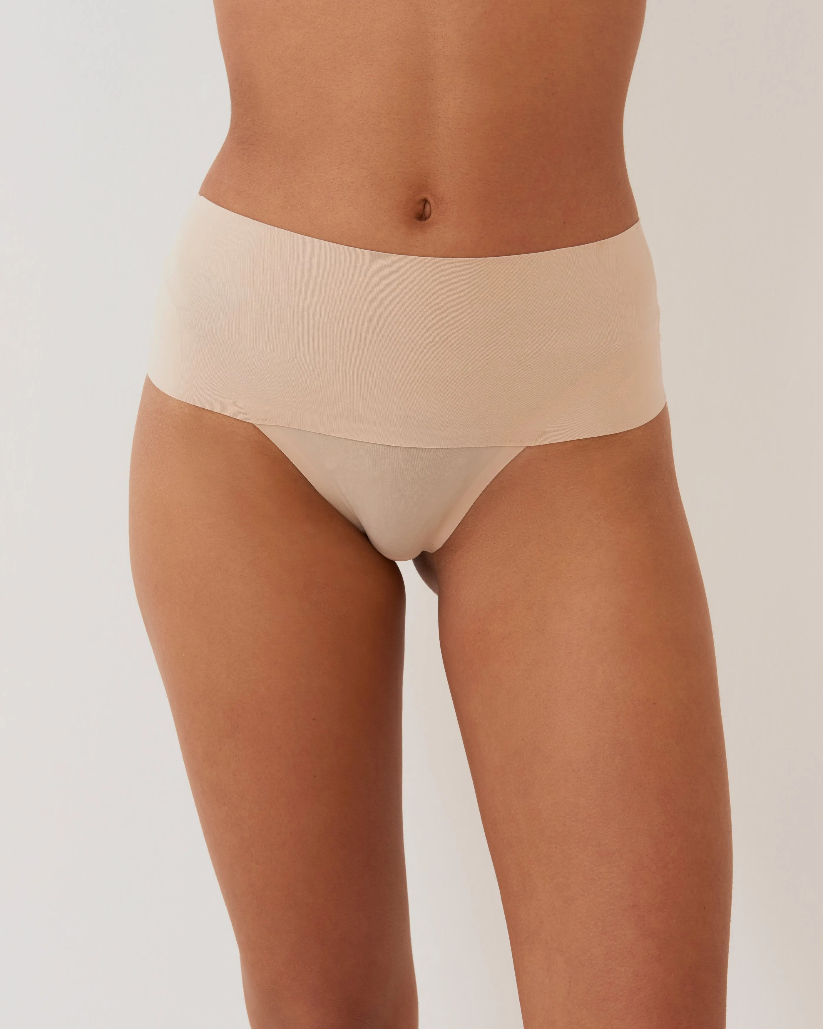 Tanga invisible moldeador Nude de SPANX sold by Lady Pipa