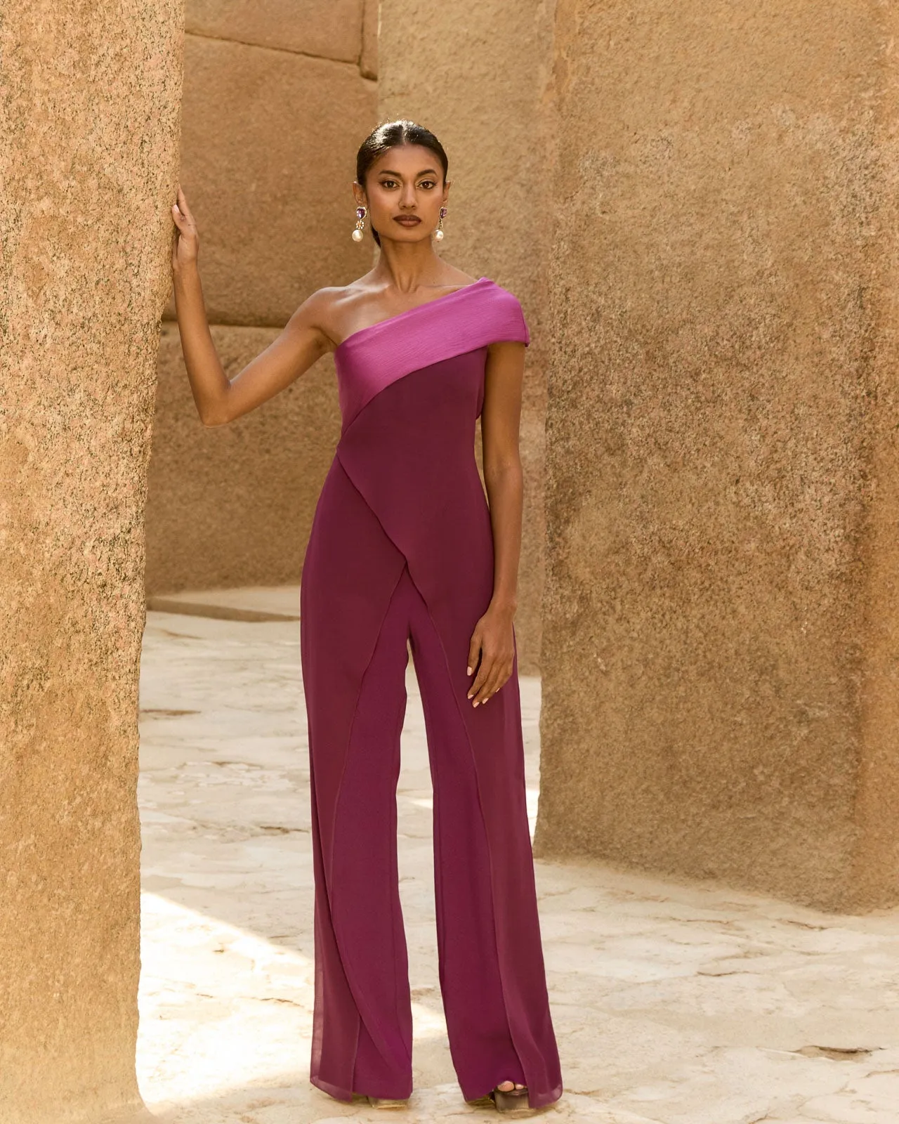 Mono Nubia Púrpura sold by Lady Pipa product image thumbnail 5