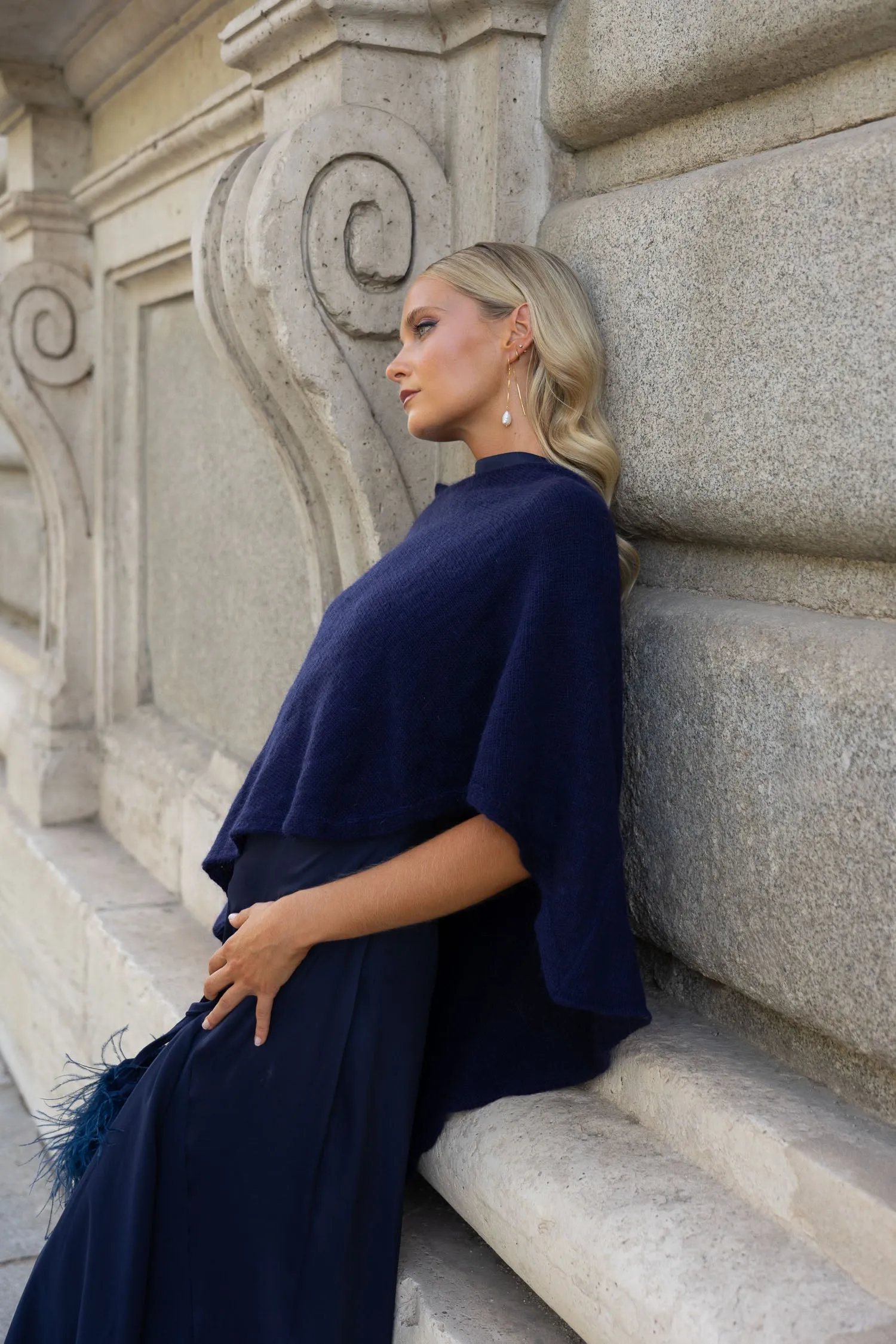 Poncho Inaya Marino sold by Lady Pipa product image thumbnail 3