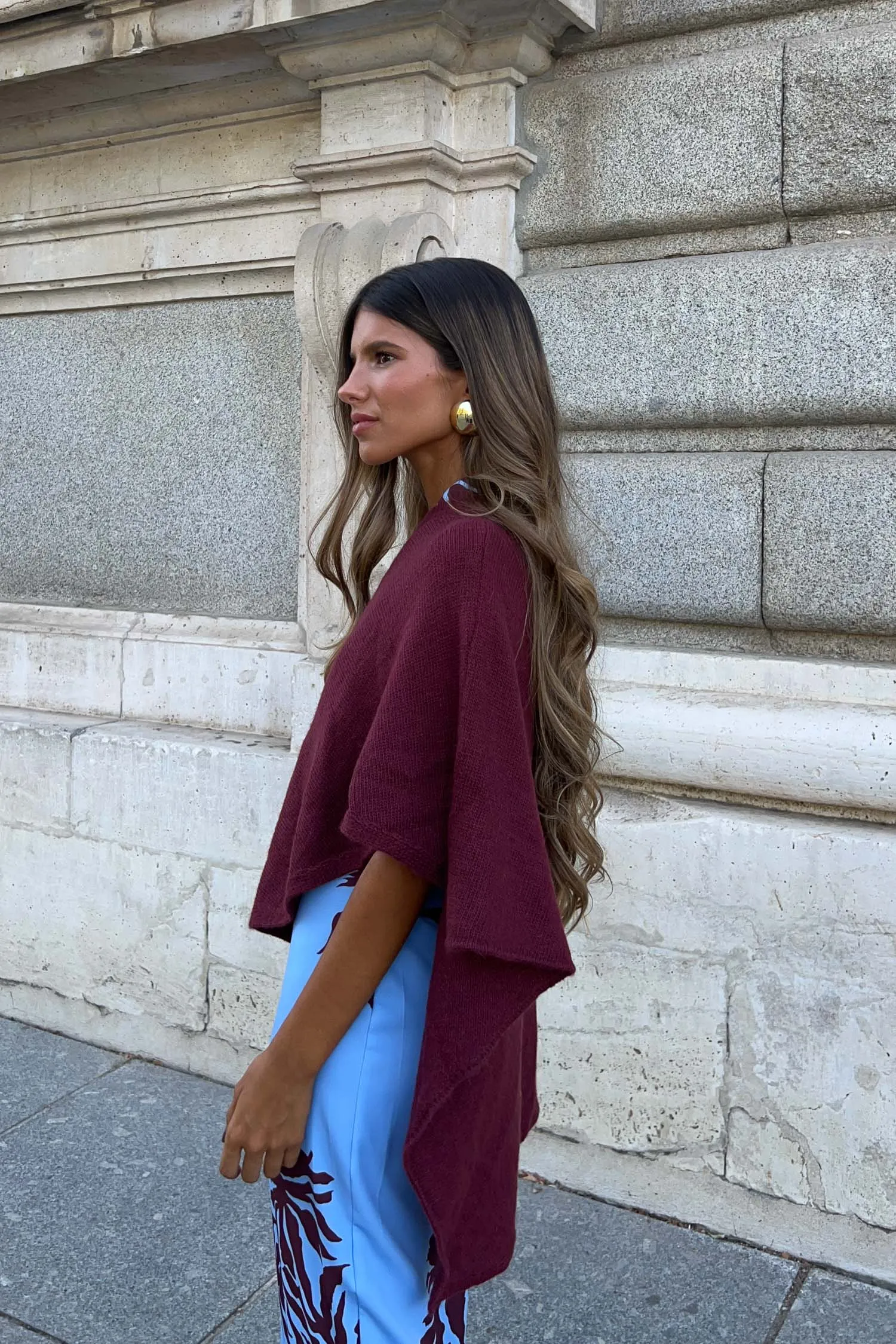 Poncho Inaya Burdeos sold by Lady Pipa product image thumbnail 2