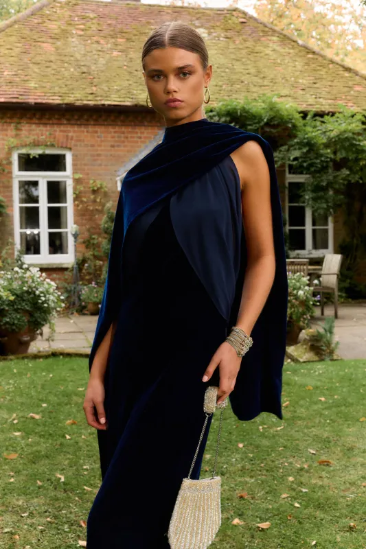 Chal Lia Marino sold by Lady Pipa