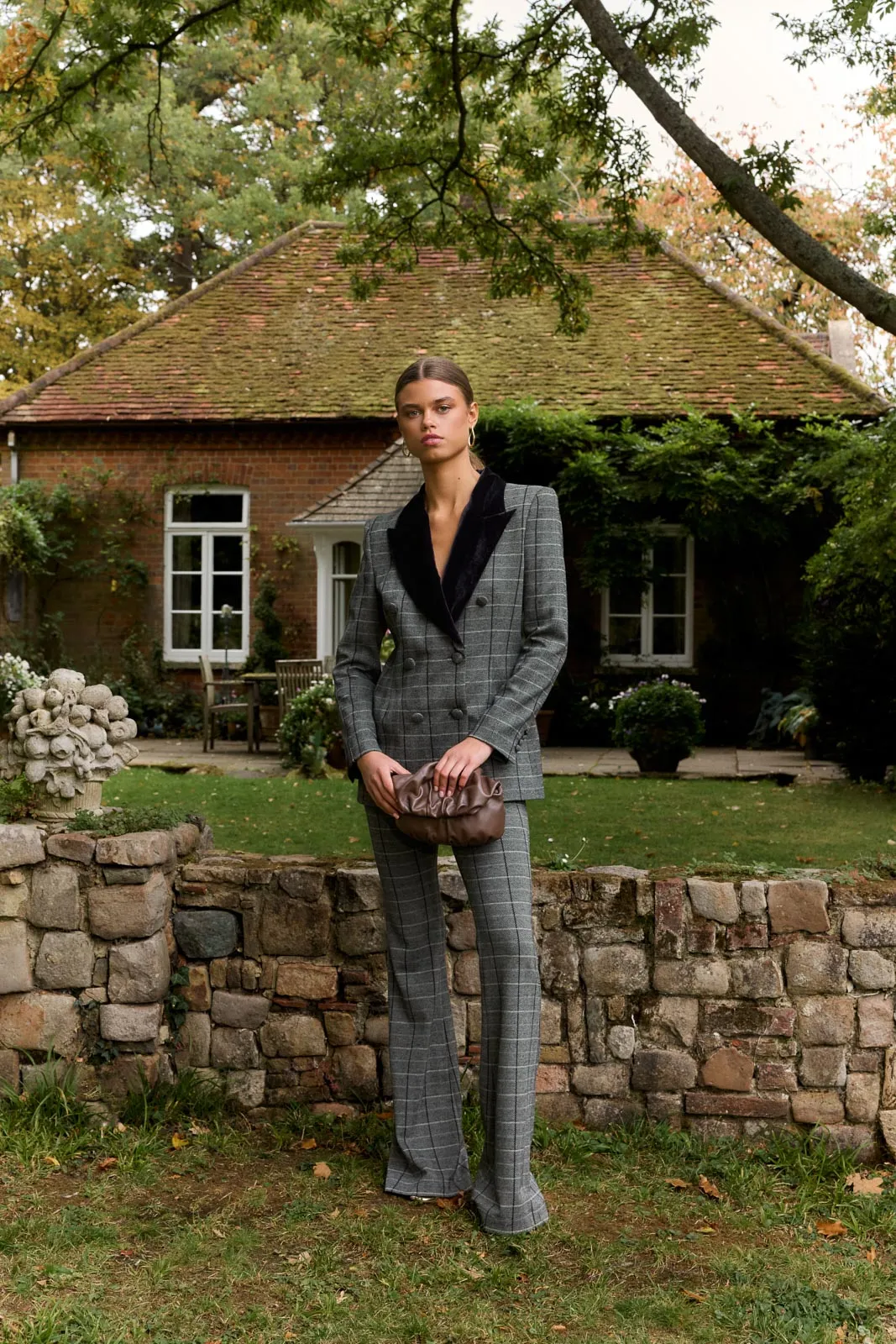 Blazer Diana Cuadros sold by Lady Pipa product image thumbnail 2