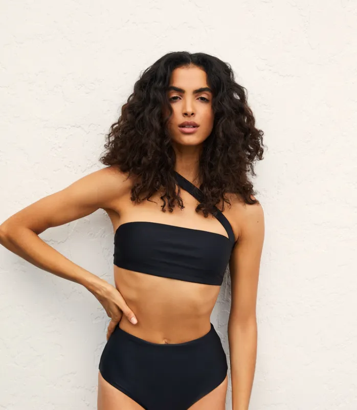 Halo Top sold by Jade Swim