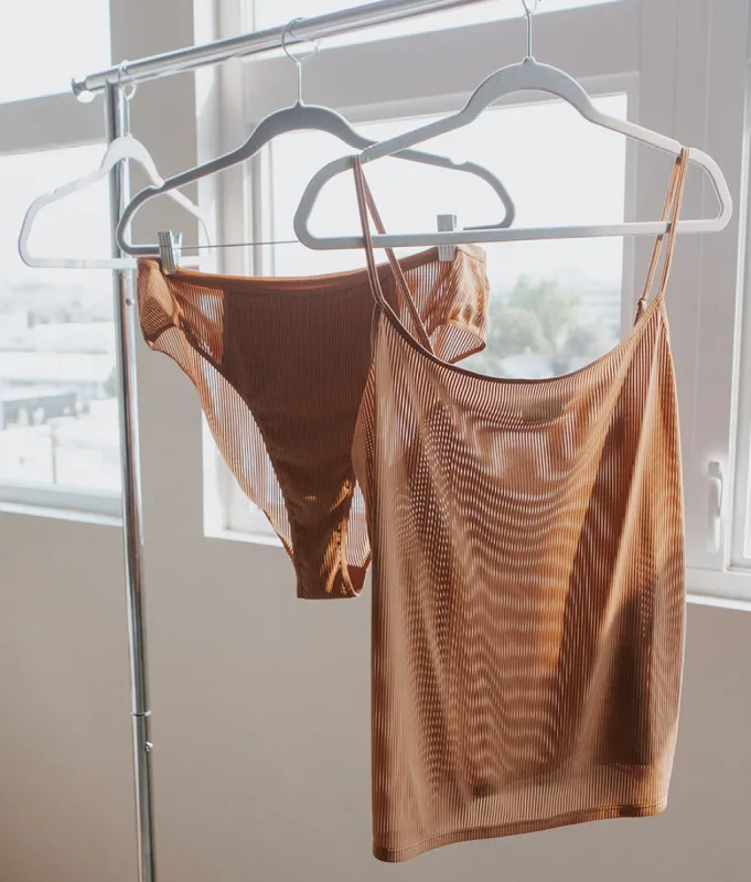 The Feel Free High Rise Brief Underwear - Praline made by Summersalt