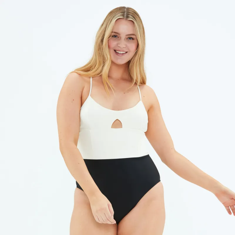 The Swan Dive - White Sand & Sea Urchin sold by Summersalt