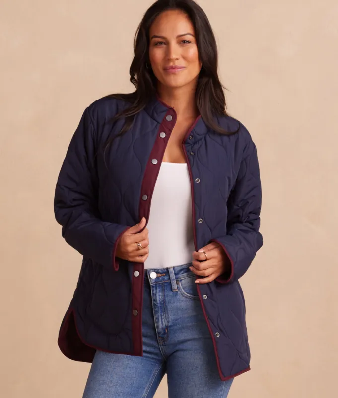 The Reversible Eco Quilted Lightweight Jacket - Midnight & Black Cherry sold by Summersalt