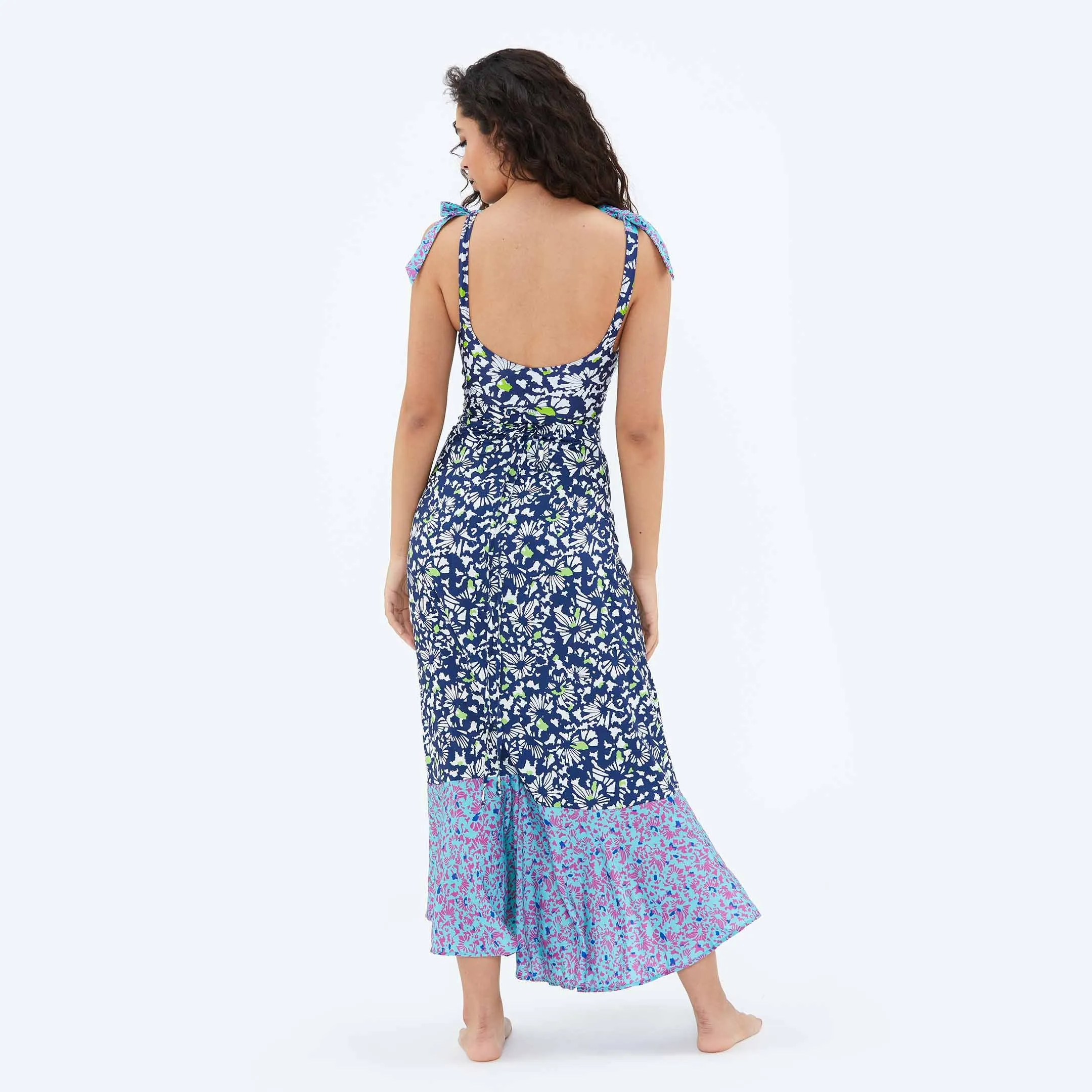 The Beach to Brunch Wrap Skirt - Multi Brushstroke sold by Summersalt product image thumbnail 3