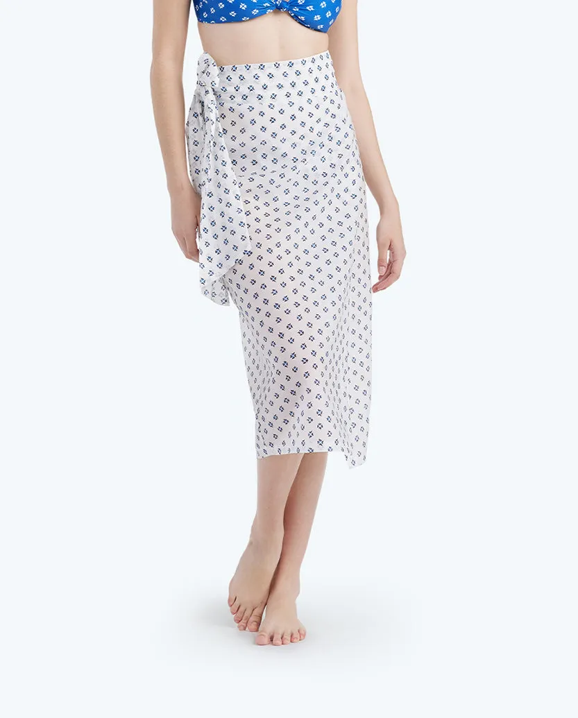 The Easy Breezy Sarong - Block Print in White Sand & Indigo sold by Summersalt product image thumbnail 4