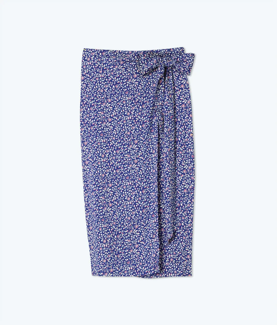 The Easy Breezy Voile Sarong - Twilight Floral sold by Summersalt product image thumbnail 4