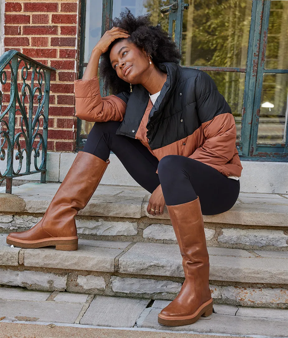 The Colorblock Eco Puffer Jacket - Sea Urchin & Praline sold by Summersalt product image thumbnail 2