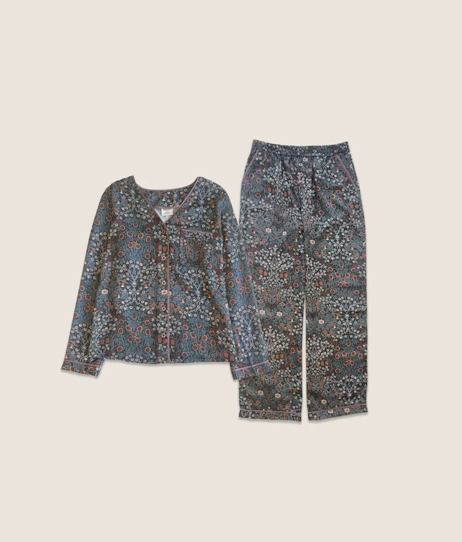 The Silky Luxe Pajama Set - Blackthorn in Dark Indigo sold by Summersalt product image thumbnail 5